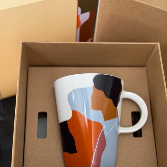 Nespresso Thriving Connections Mug and Saucer - Picture 2 of 4